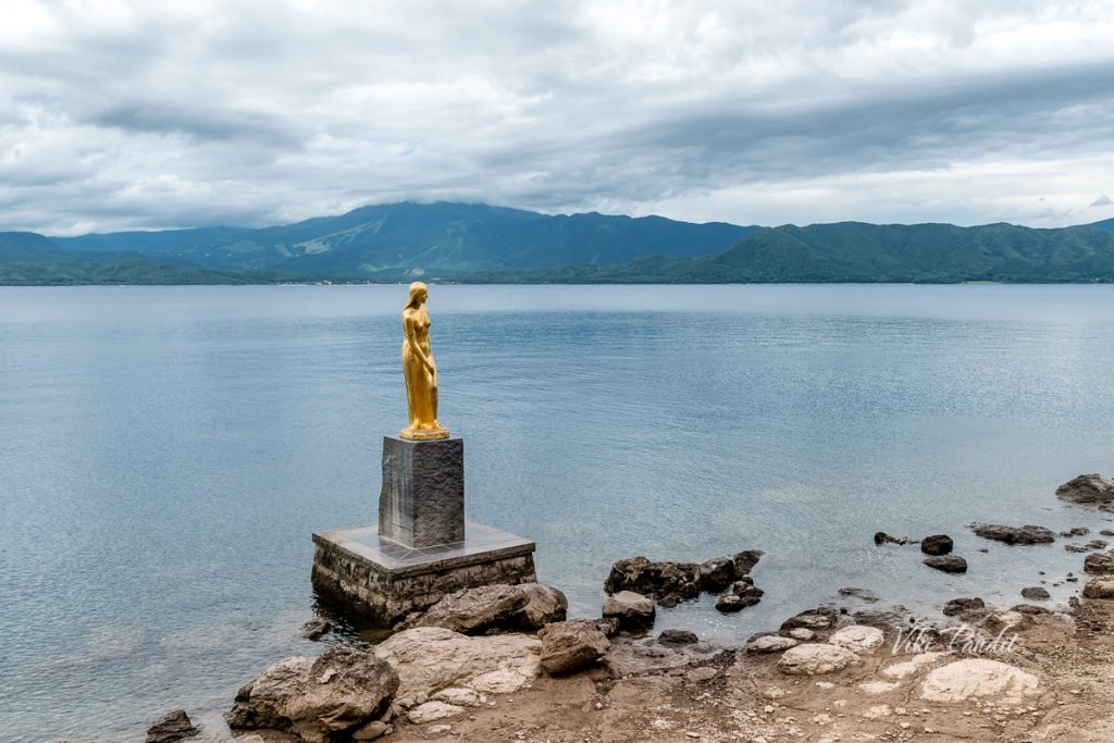 The lady of Lake Tazawa